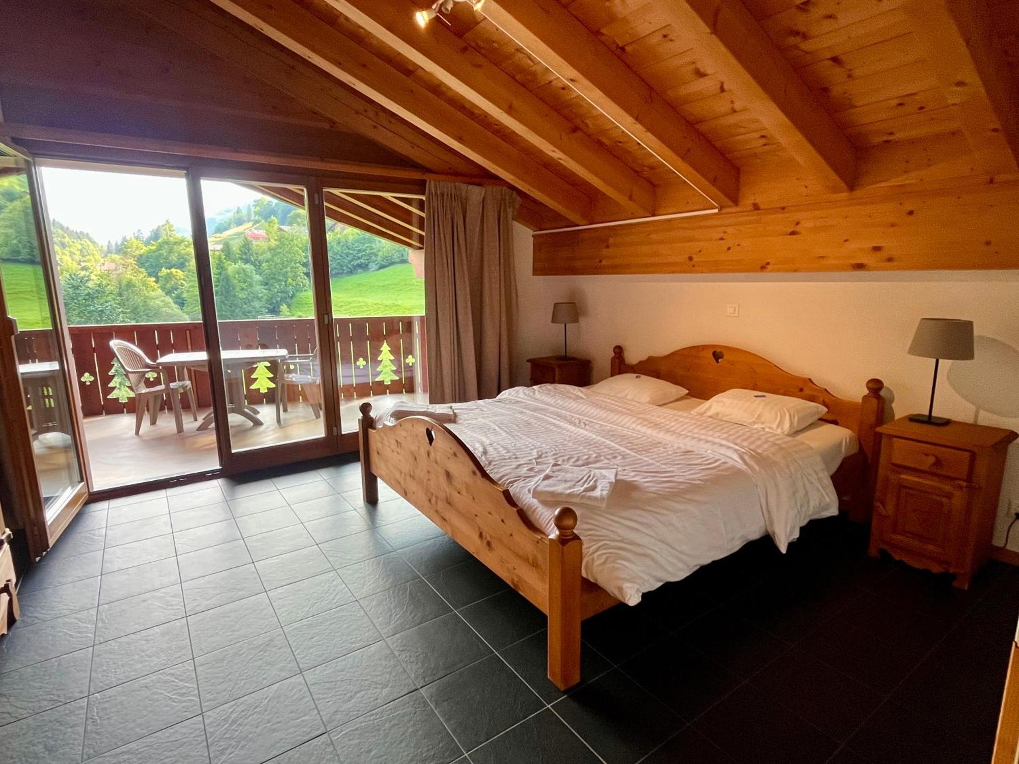 Aparthotel Mountain River Resort Val dʼIlliez Exterior foto